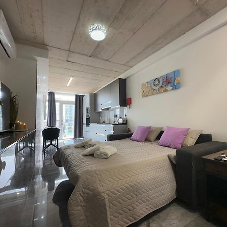 Seafront, Lovely Modern Studio. San Ġiljan Buitenkant foto